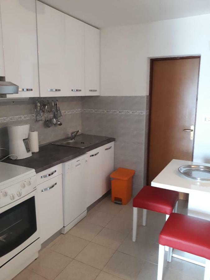 Apartman Grospic 2 Cesarica Εξωτερικό φωτογραφία